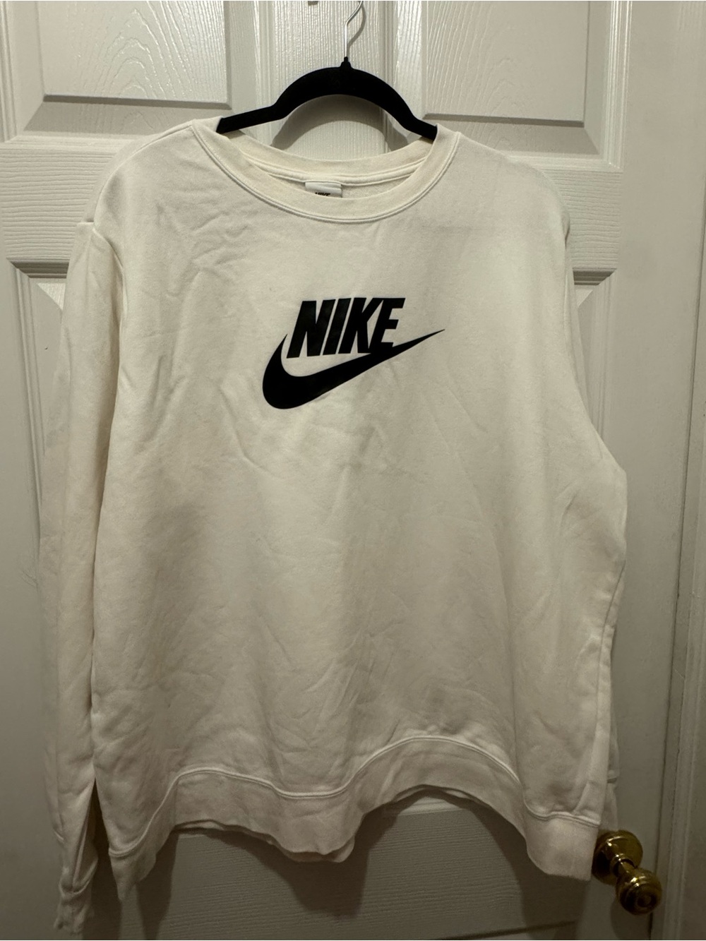 Nike White Crewneck Sweatshirt with Black Swoosh Logo sz XXL
